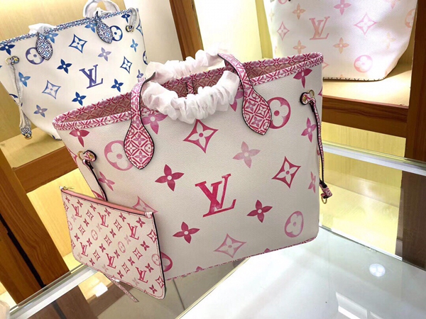 ルイヴィトンバッグ内部構造